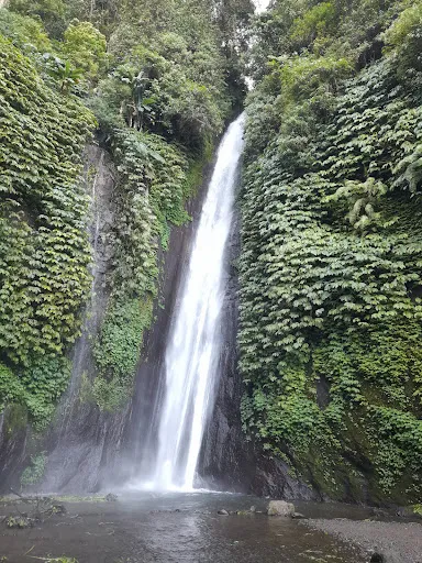 Melanting waterfall 2