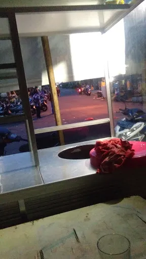 Pasar tradisional desa Banyuatis 4