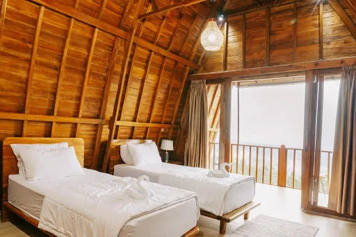 Camaradvipa Retreat Munduk 1