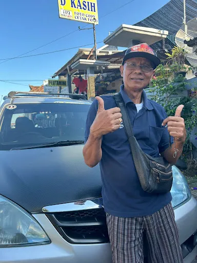 Wayan Suika Tours & Taxi Services 1