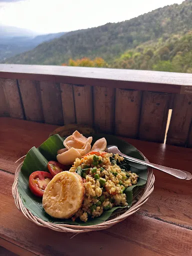 THE MELANTING Food Drink & View 2