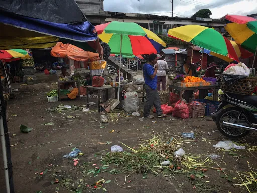 Pasar Tradisional Pupuan 4