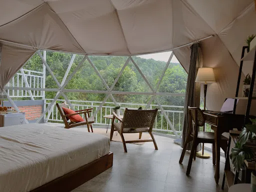 Moondock Luxury Camp 1