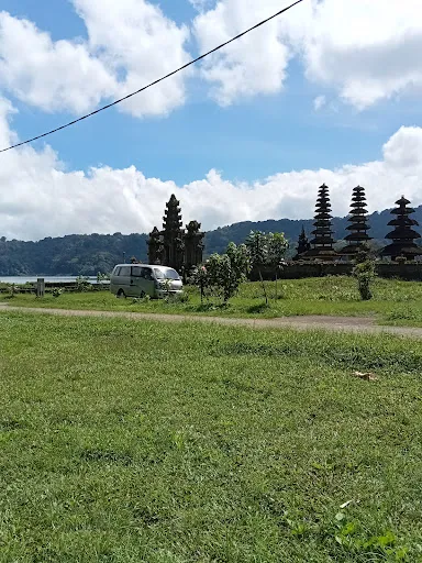 Munduk Bali Taxi 4