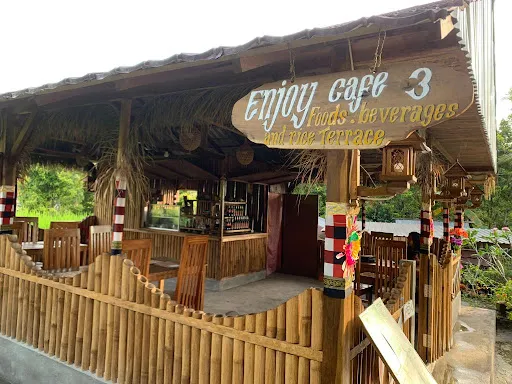 Warung Enjoy Café 1