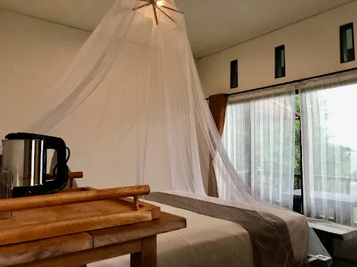 Kraras Guest House & DonBiyu Rendezvous Restaurant Munduk 3