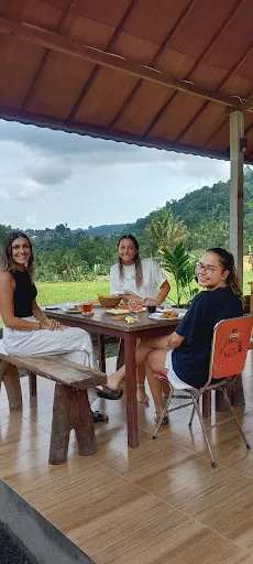 Da'Kayu Bali homestay & warung 2