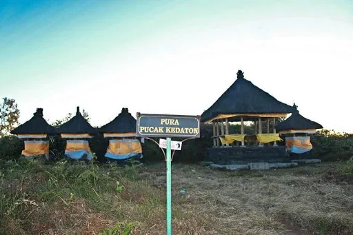 Pucak Kedaton Temple 2