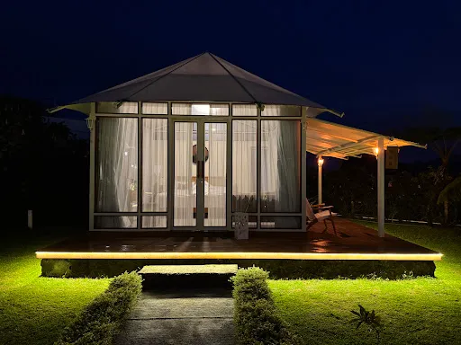 Svargan Lakeside Glamping and Restaurant 3