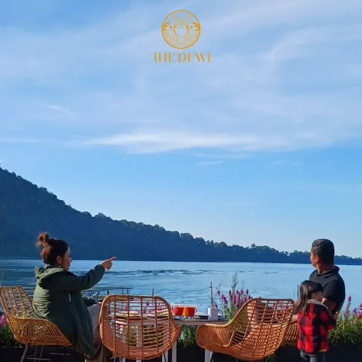 The Dewi Bedugul 4