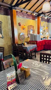 Mentari Restoran ᬫᭂᬦ᭄ᬢᬭᬶᬭᬾᬲ᭄ᬢᭀᬭᬦ᭄ 4