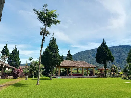 Enjung Beji Resort 2