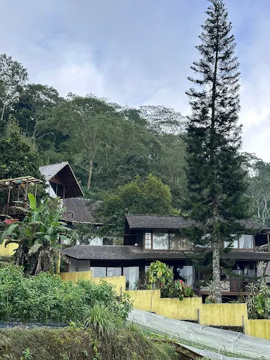 Villa Bukit Berbunga (Flower Hill Villa) 3