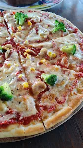Waroeng Glory Pizza 2