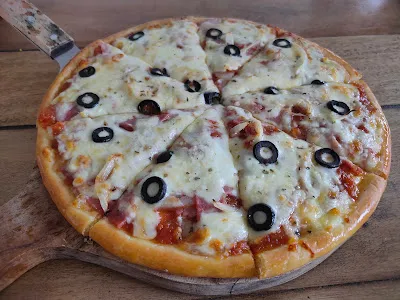 Waroeng Glory Pizza 4