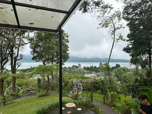 Hot Sugar Cafe at Bedugul Hills 4