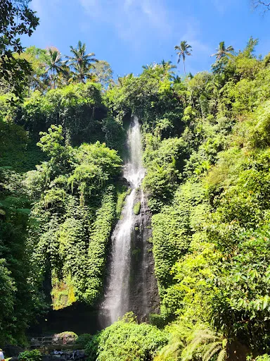 Lemukih Waterfalls 2