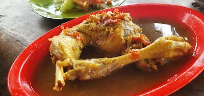 Tepi Buyan (Babi Genyol & Ayam Betutu) 2