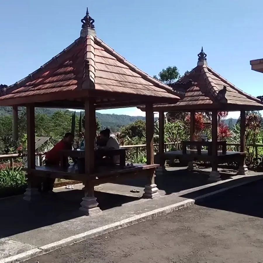 Tepi Buyan (Babi Genyol & Ayam Betutu) 4