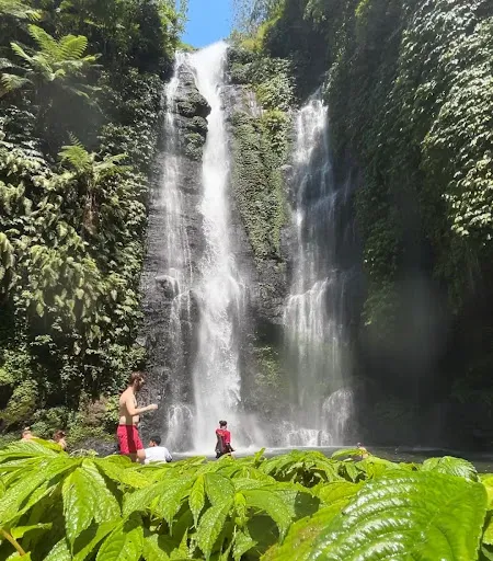 Lemukih Trekking Tours 1