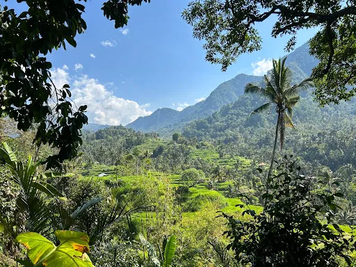 Lemukih Trekking Tours 2