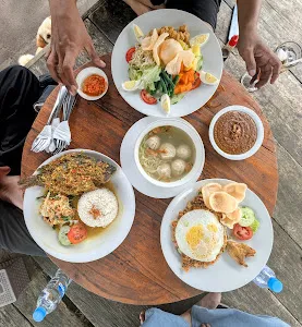 Warung Bukit Hexon 2