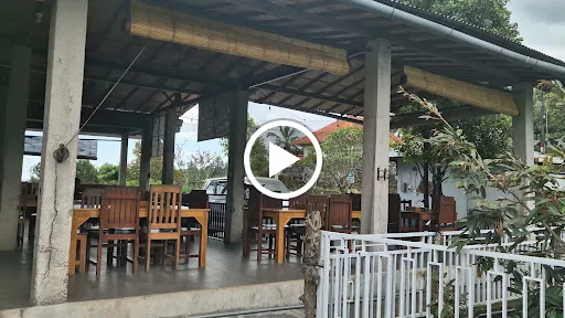 Hanging Restaurant & Bar 2