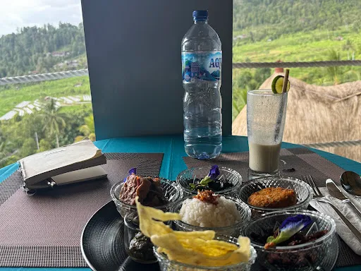 Somarasa Plant-based Restaurant