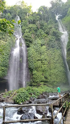 Sekumpul gede driver and trecking