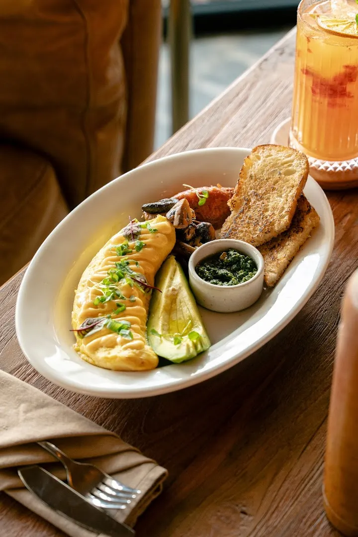 Hiland 1280 Restaurant 3