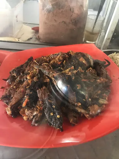 Warung BUK MADE MUS 2