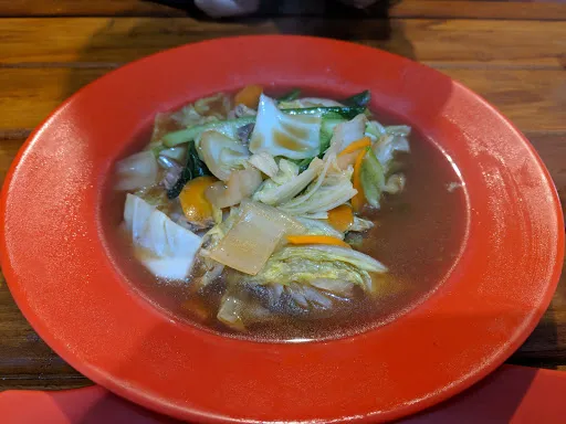 Warung BUK MADE MUS 3