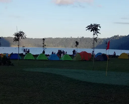 Tepi Buyan Campfire 2