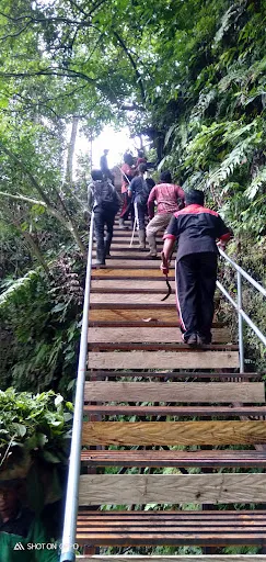 Entrance Gitgit Waterfall 4