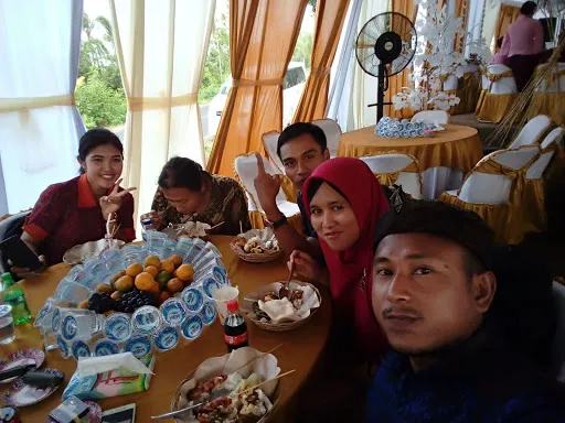 Warung Wira Sangket
