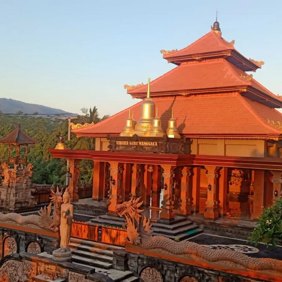 Vihara Giri Manggala 4