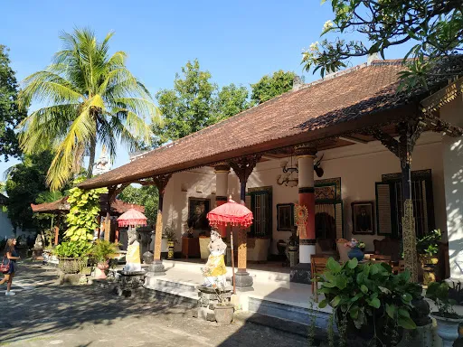 Puri Agung Singaraja 1