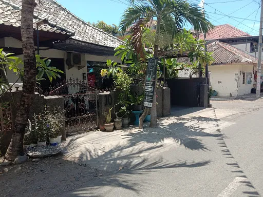 Kickoff 81 store | toko olahraga singaraja 3