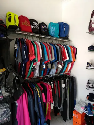 Kickoff 81 store | toko olahraga singaraja 4