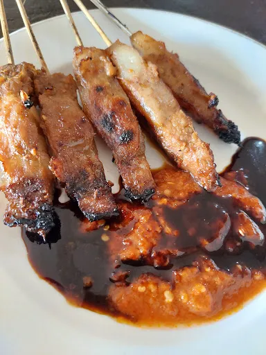 Warung Babi Guling Sukadana 4