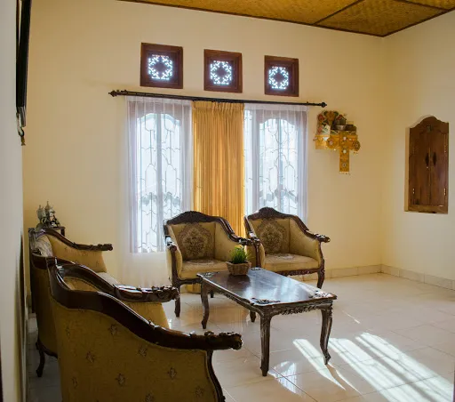 Homestay Dewata Singaraja - Bali 4