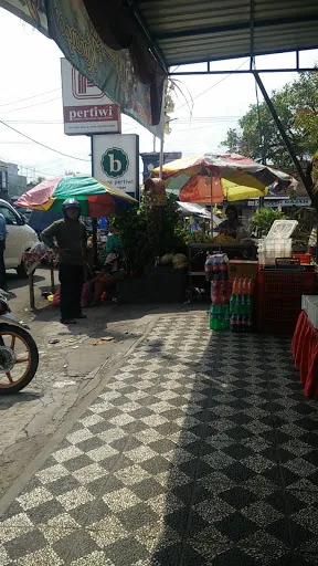 Pertiwi Mart Seririt 2