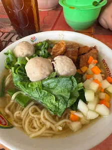 Mie Ayam Bakso Pak Angga 3