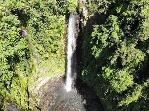 Air Terjun Carat 1