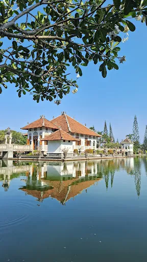 Hendra Guide Francophone Bali 4