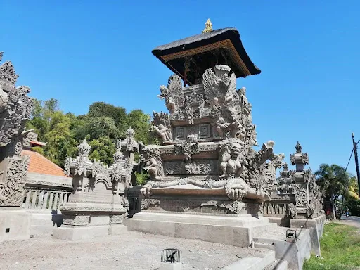 Pura Penegil Dharma 3