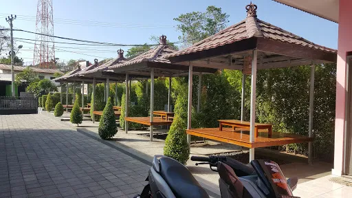 Rumah Makan Ajaaa 3