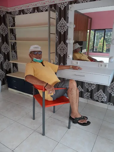 Rumah Makan Ajaaa 4