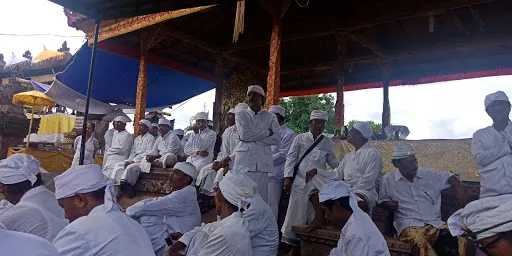 Pura Desa (Desa Sangsit) 4