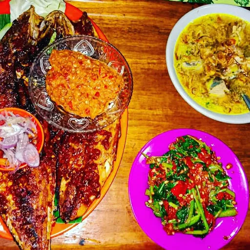 Warung Mai MaaM 4
